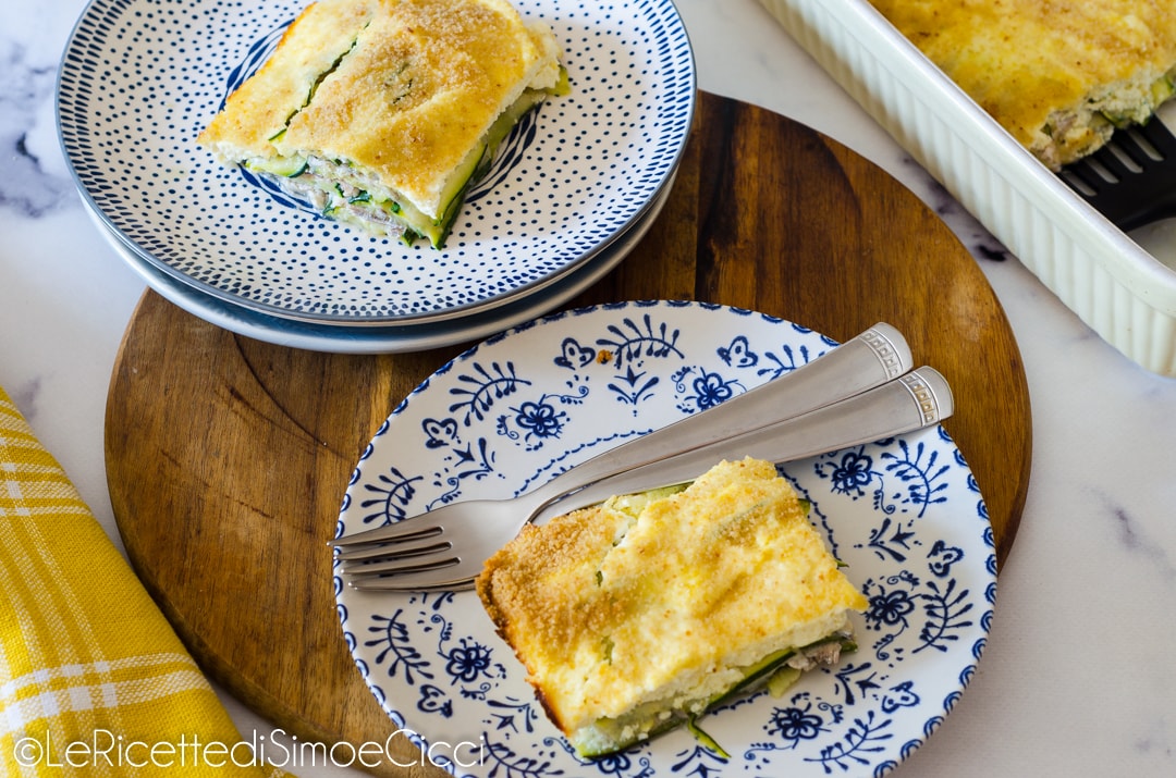 Pastel de boquerones y calabacines con crema de ricotta al limón