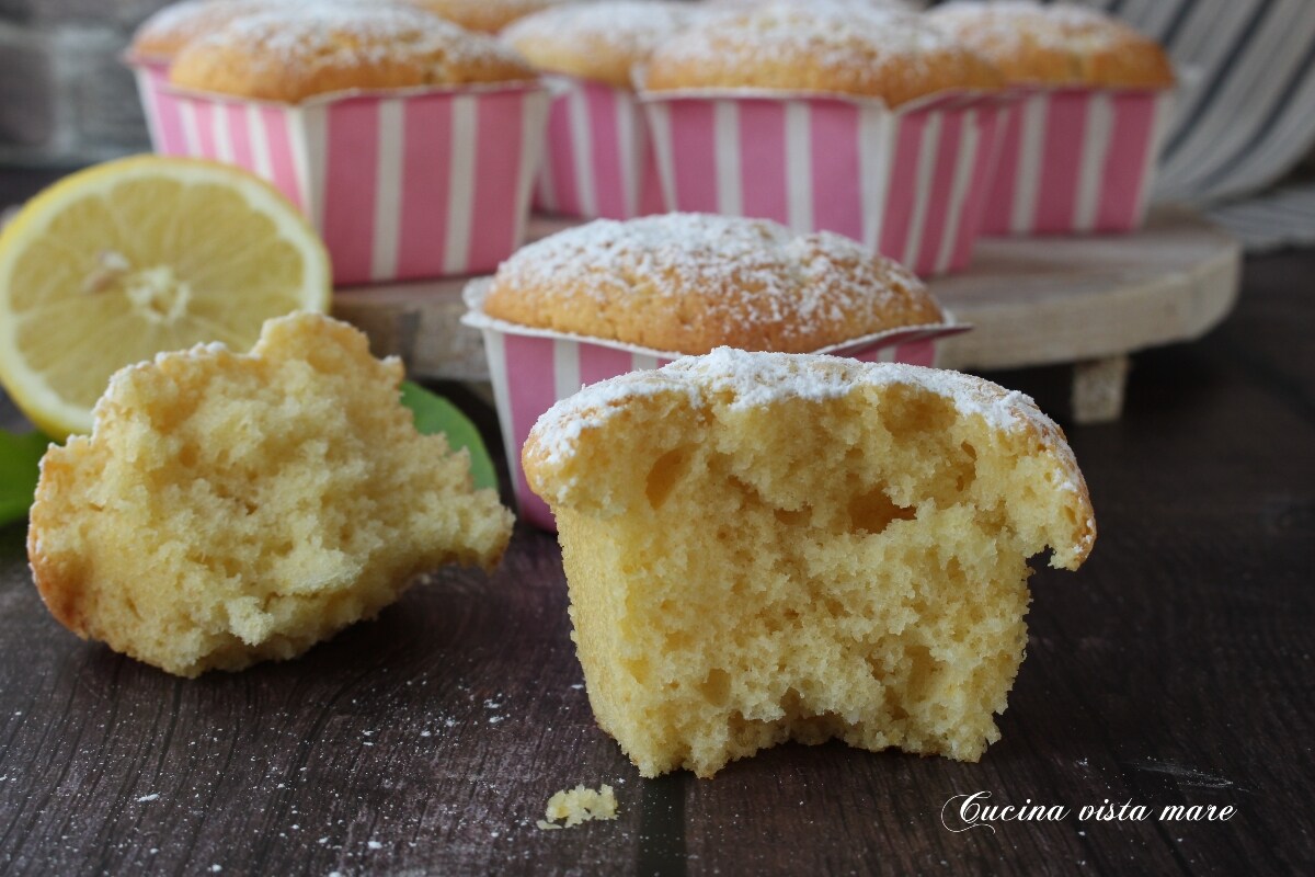 Pastelitos de limón y nata