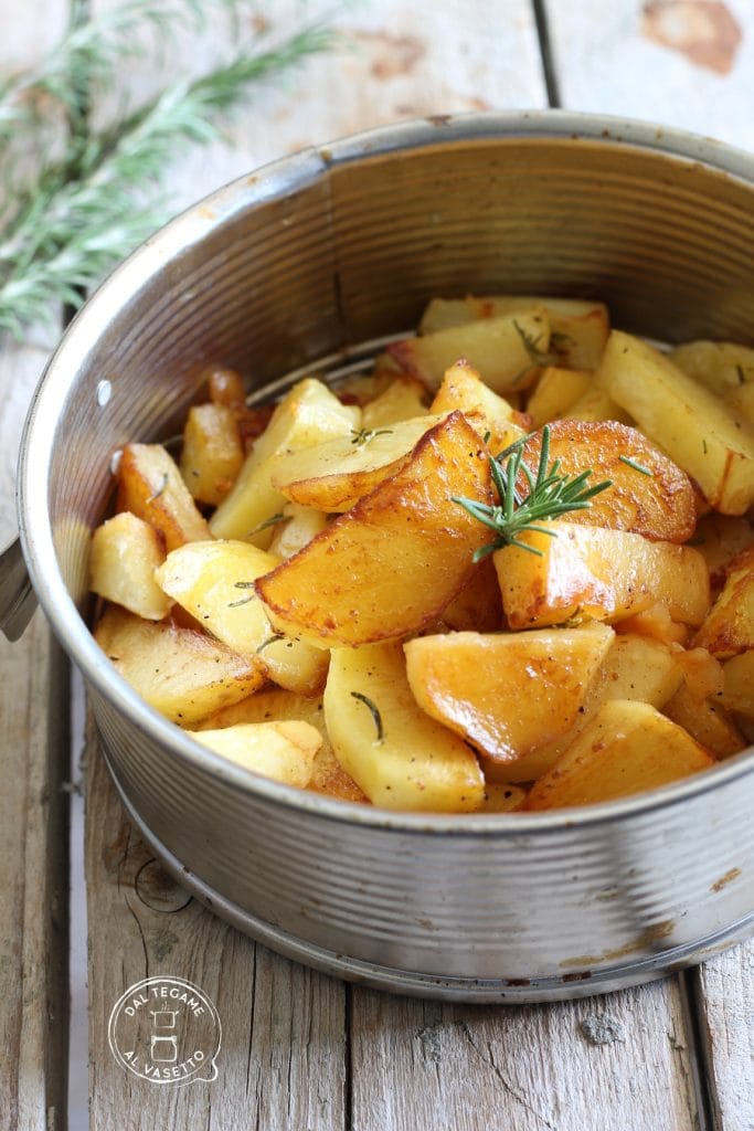 gajos de patatas con ajo y romero asados en la instant pot