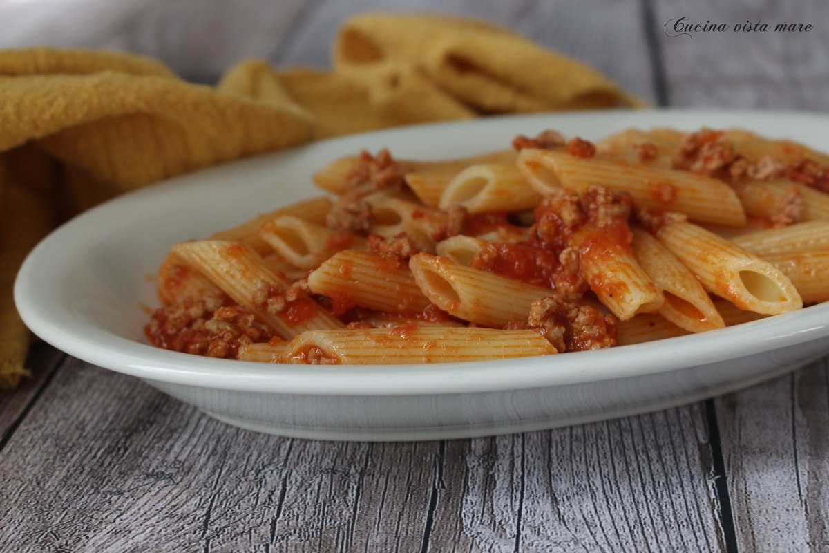 Penne al ragú de cerdo