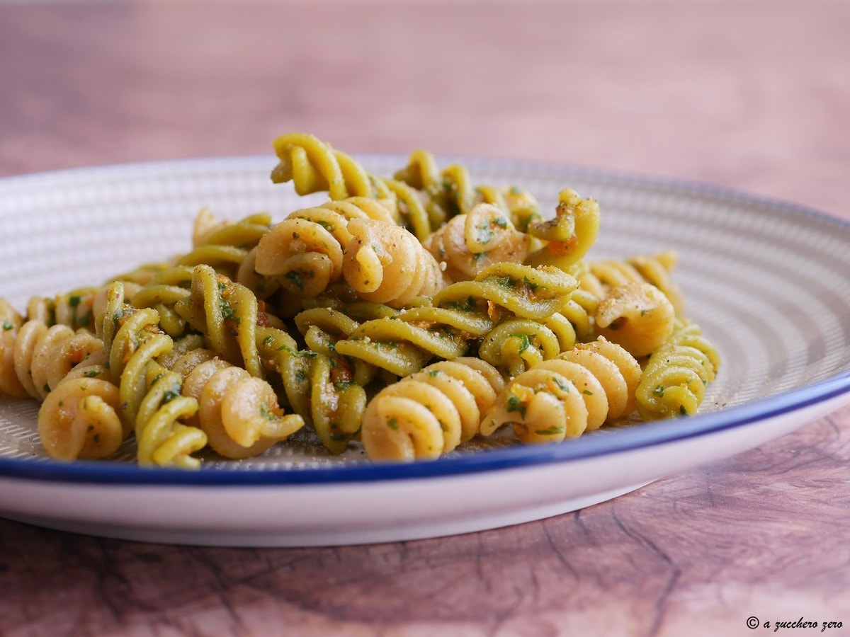 Pesto de albahaca y tomates secos light