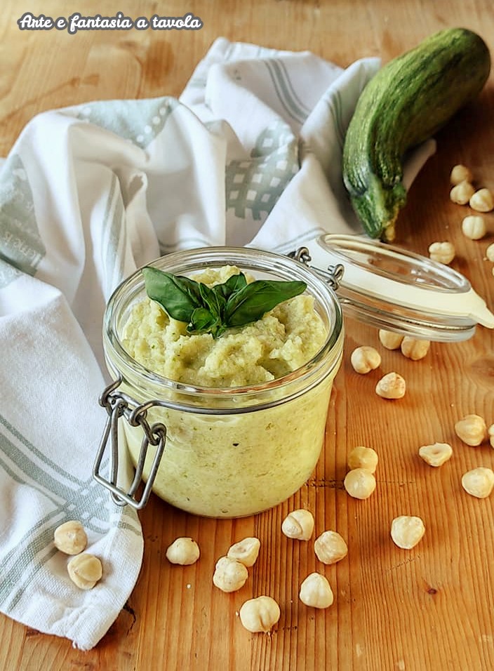 Pesto de calabacines y avellanas