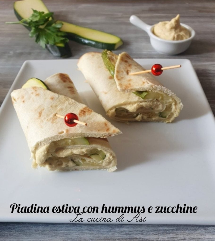 Piadina estival con hummus y calabacines