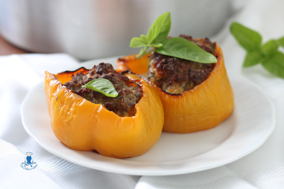 Pimientos rellenos cocidos en el Versilia