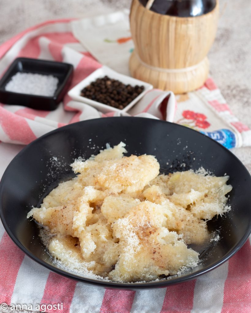 Piode de Monno gnocchi de patatas crudas