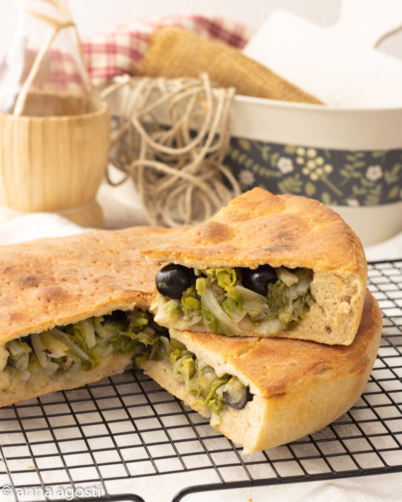 Pizza de escarolas tradición Napolitana