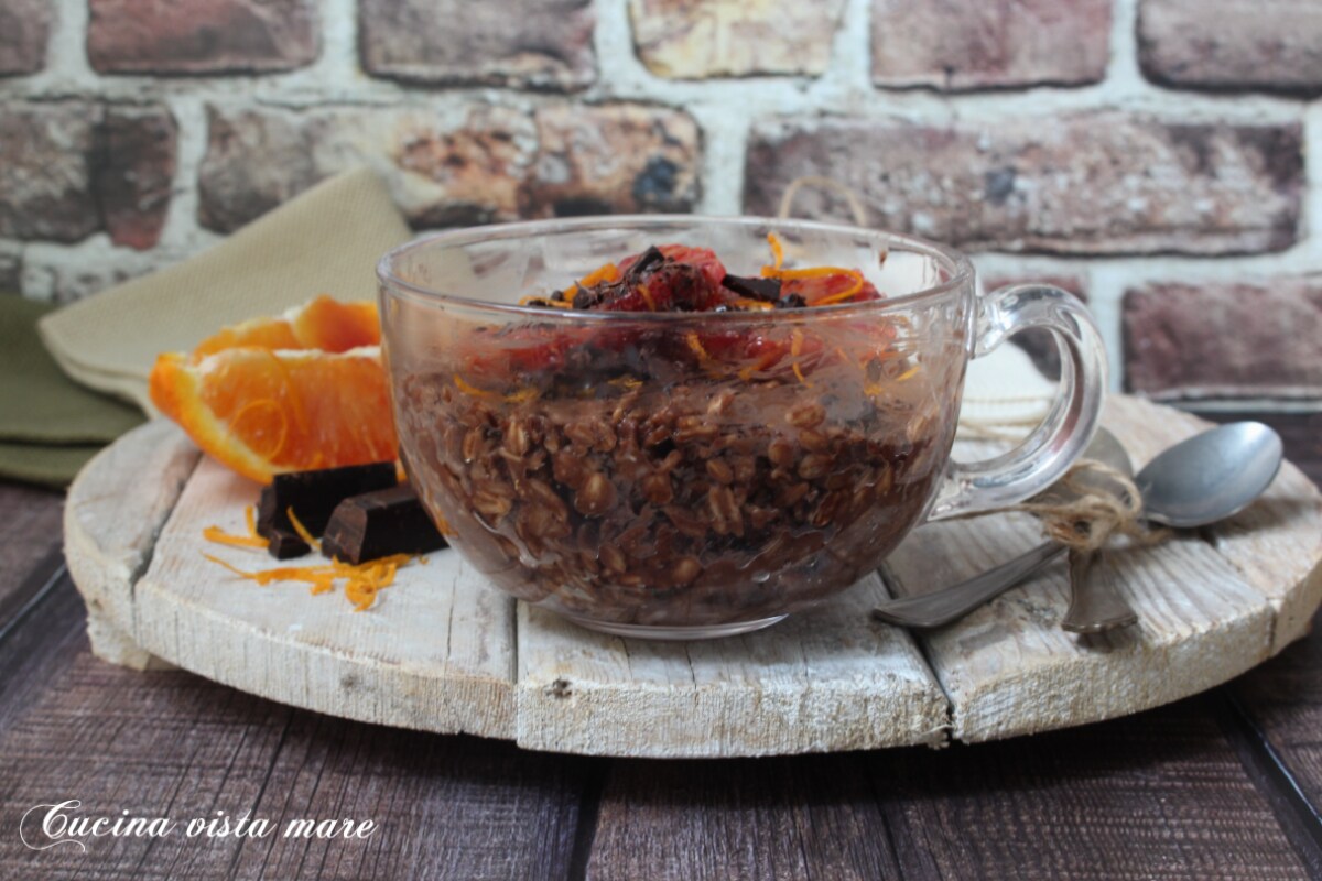 Porridge con chocolate y naranja