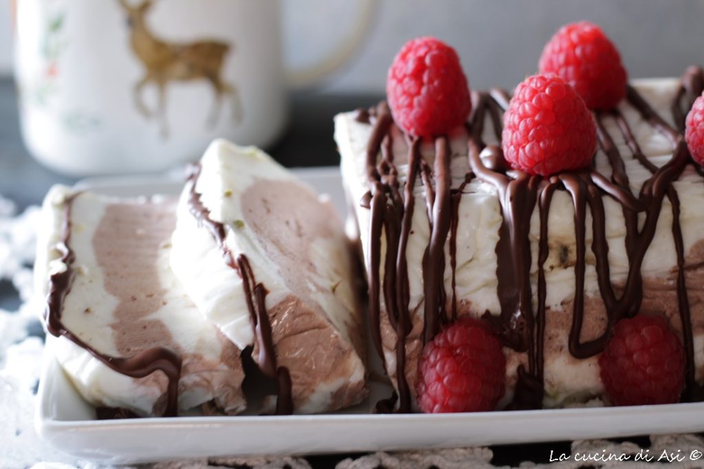 Dolce al cucchiaio cacao e vaniglia