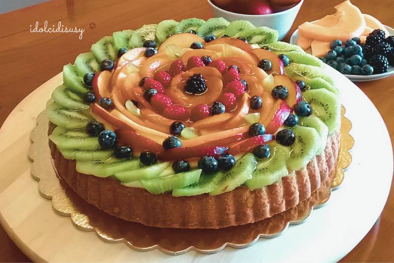 Tarta suave de fruta fresca: el postre veraniego perfecto