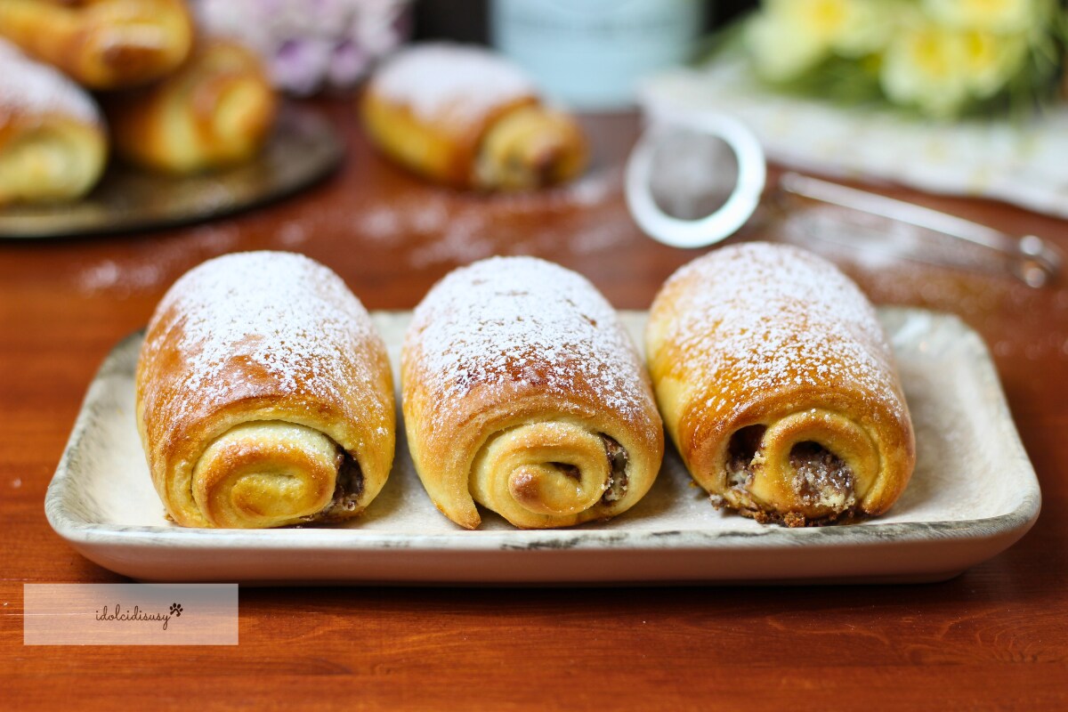 Croissant de chocolate rápidos – sin hojaldre