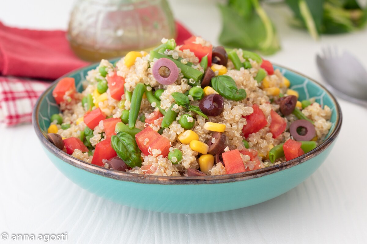 Quinoa con verduras ensalada rápida sin gluten