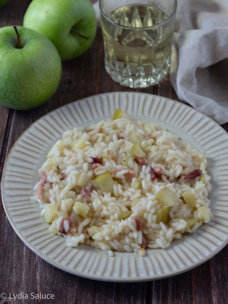Risotto con manzanas y speck