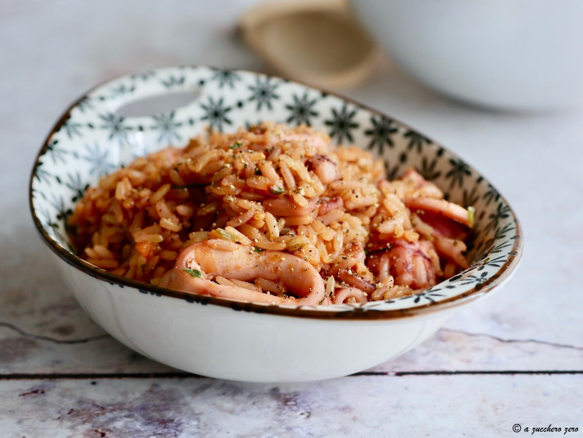 Risotto integral con calamares o chipirones [arroz desamidado]