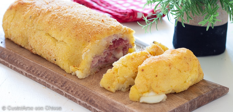 Rollo de patatas con speck y queso