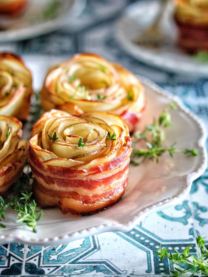Rosas de patatas y panceta