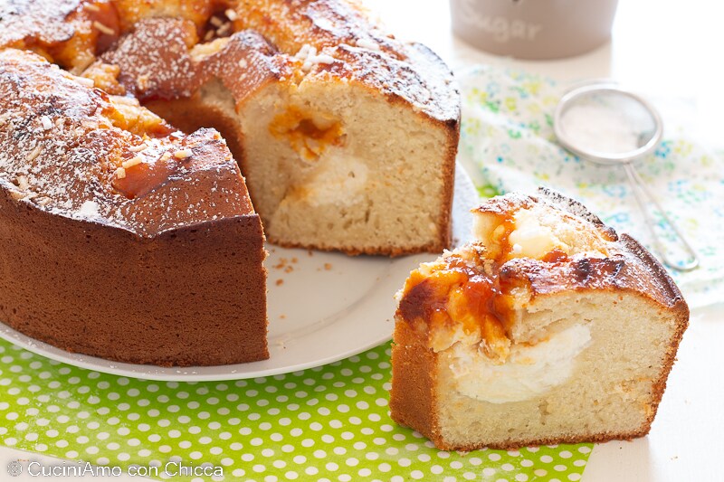 Rosca de ricotta y mermelada