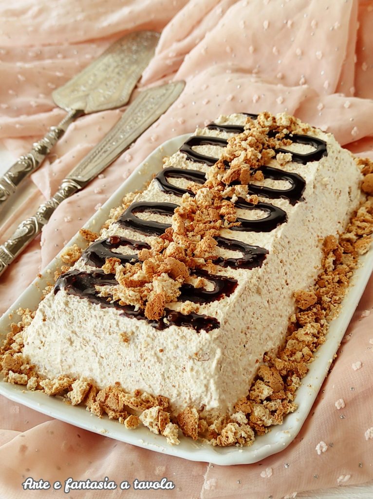 Semifreddo de pavesini y amaretti