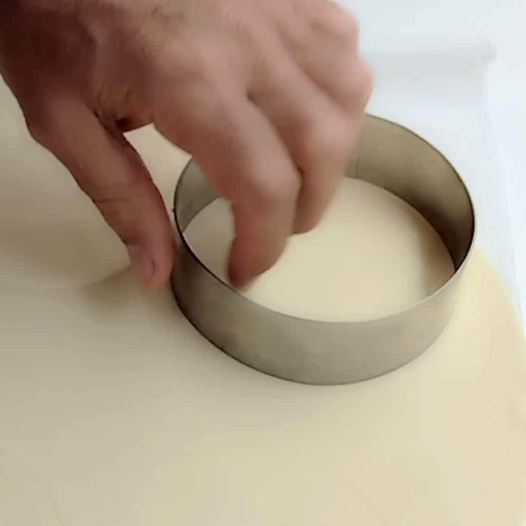 Tartaletas de masa quebrada con crema de naranja