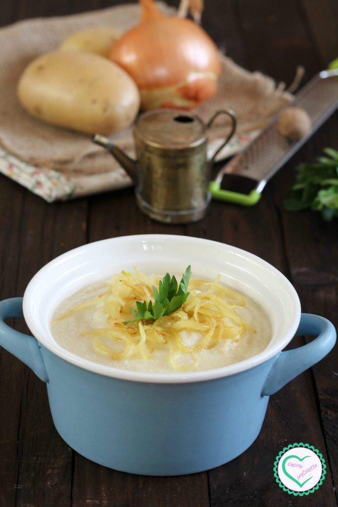 Sopa de pollo con leche