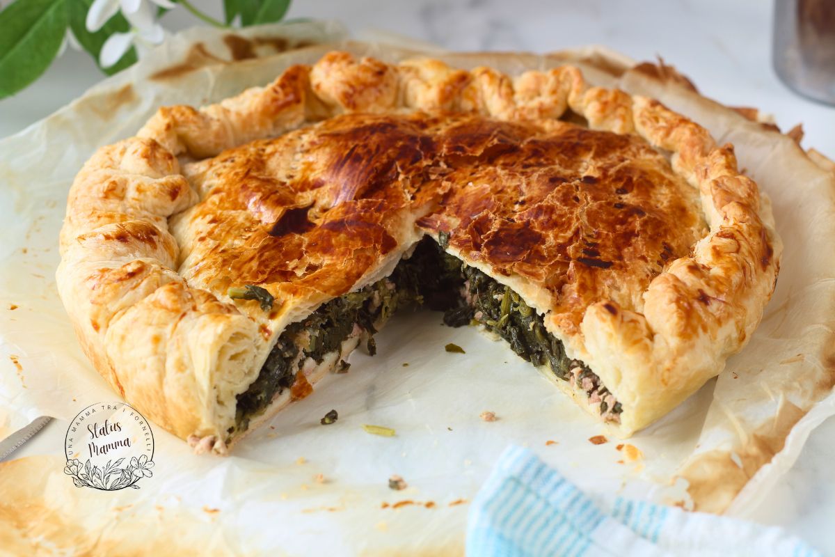 Tarta Salada con Grelos y Salchicha– Receta Fácil y Sabrosa