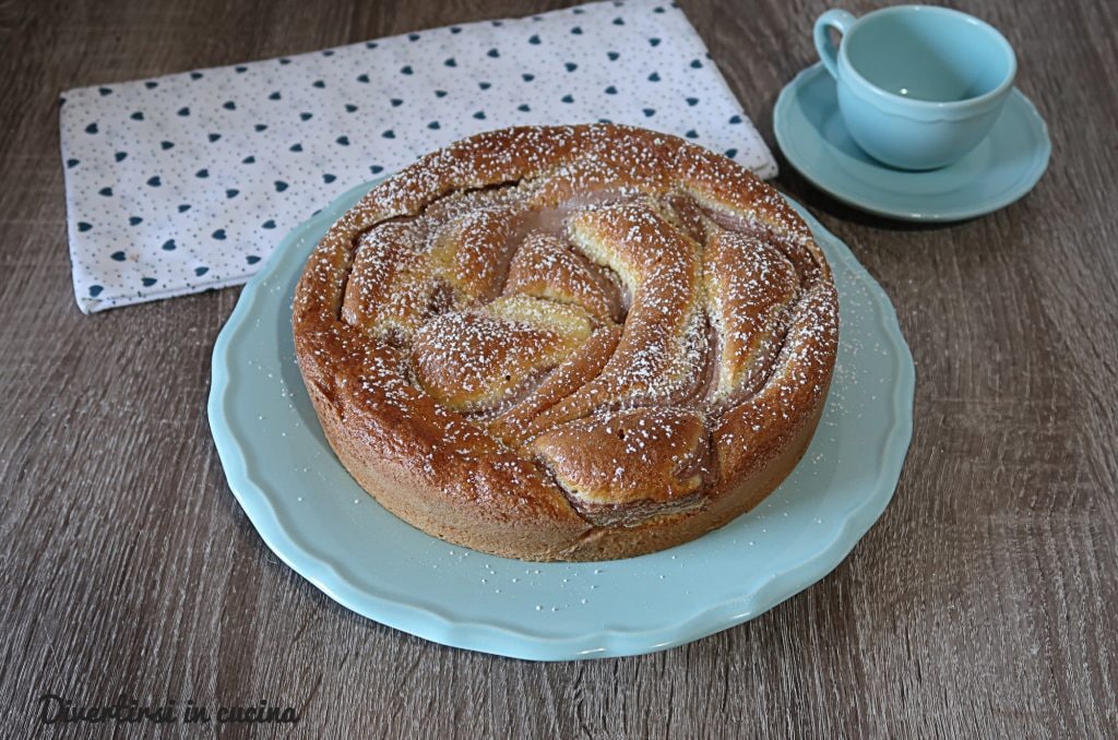 Tarta con corazón de ricotta y Nutella