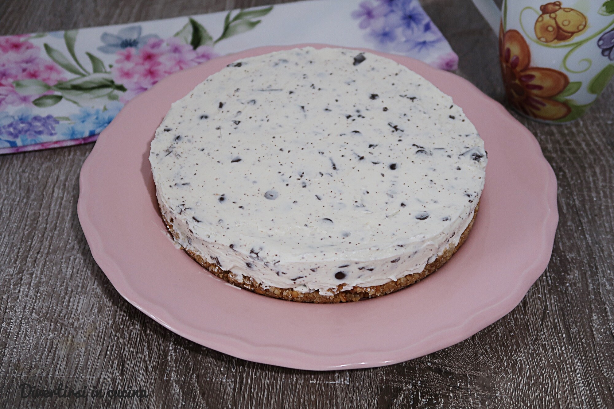 Tarta de queso con chispas de chocolate y café
