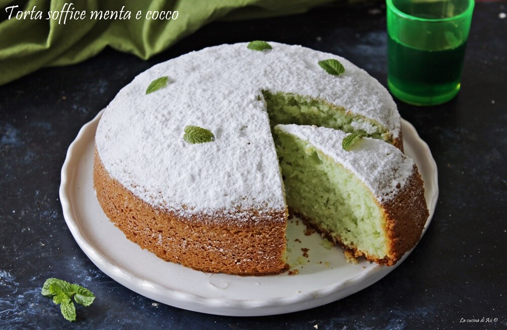 Tarta esponjosa menta y coco receta fácil