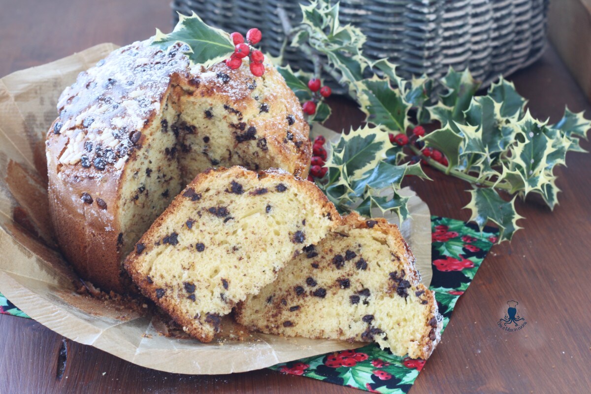 Tarta panettone con chips de chocolate sin levadura