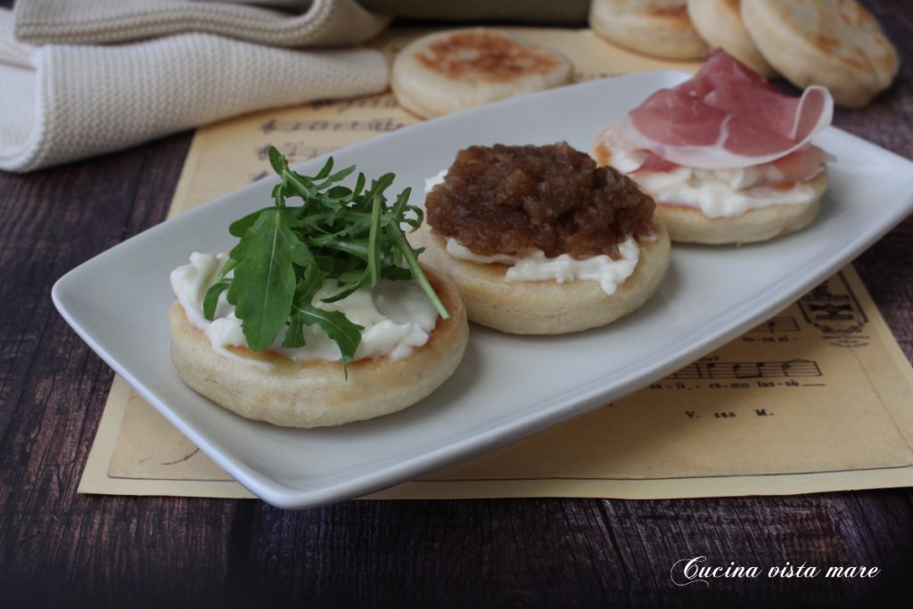 Tigelle suaves Cocina vista al mar