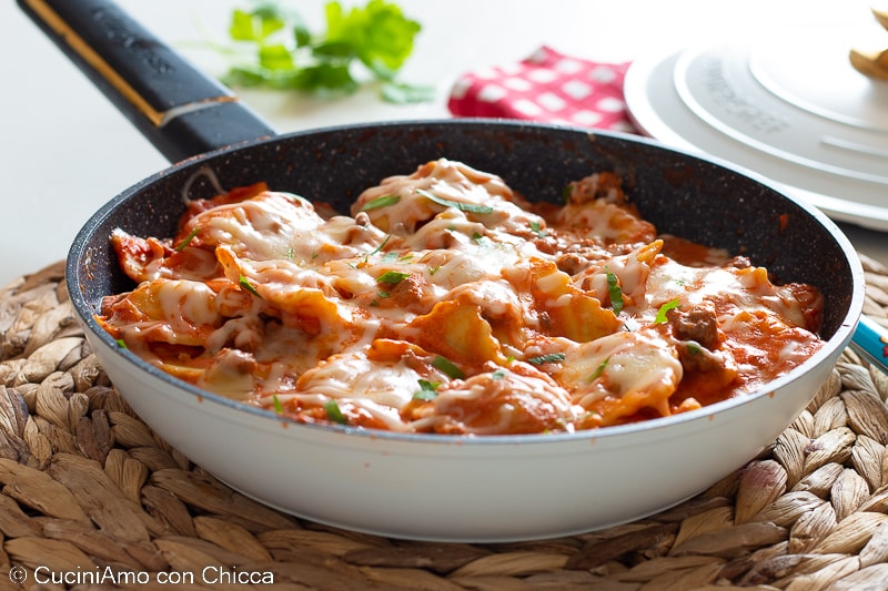 Tortelli con salsa