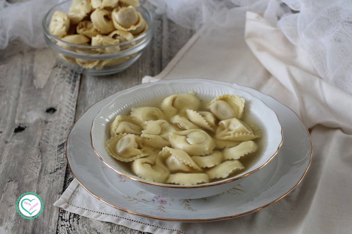Tortellini en caldo