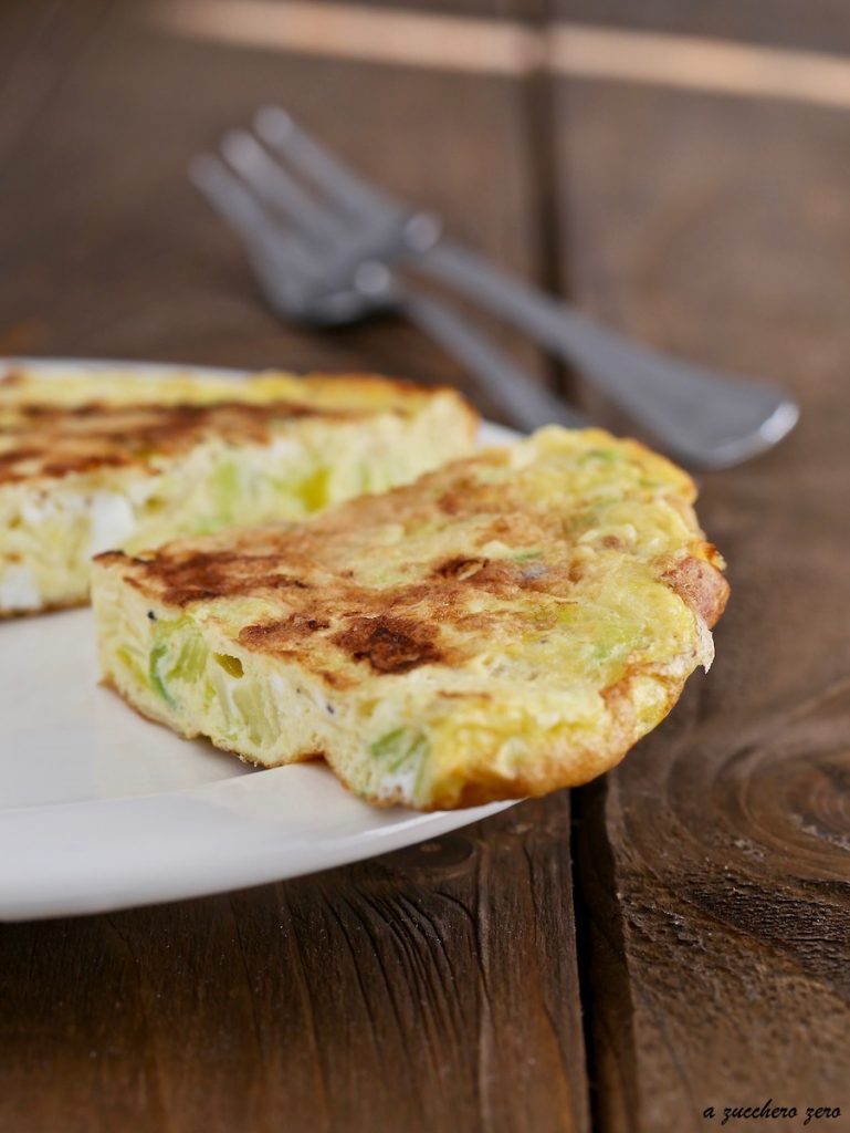 Tortilla de puerros cocida sin aceite sin queso