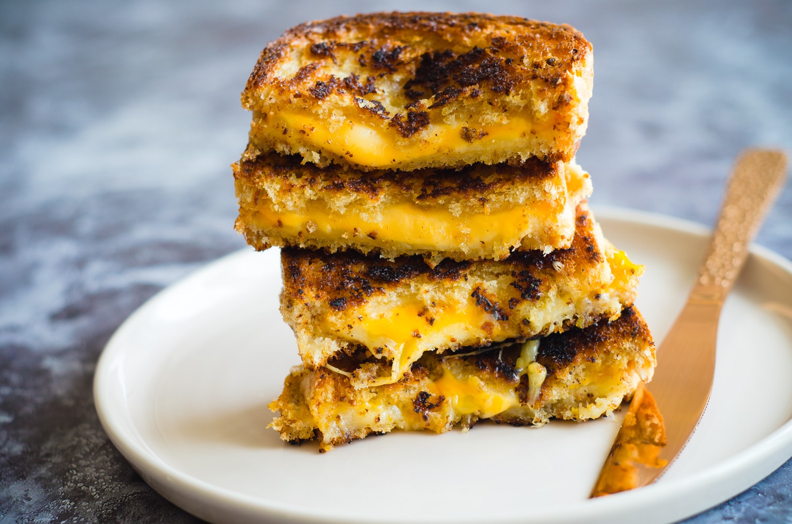 Tostada de queso, receta del grilled cheese sandwich