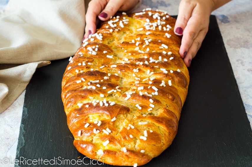 Trenza dulce con crema de limón