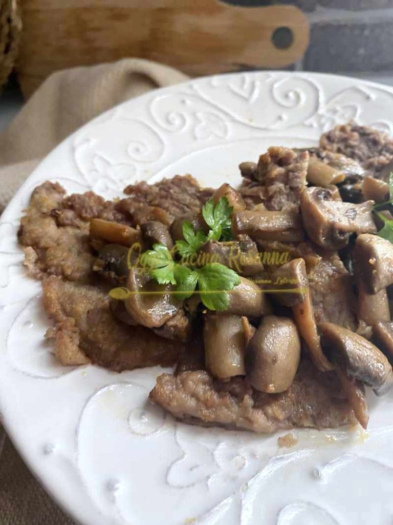 Escalopines con champiñones