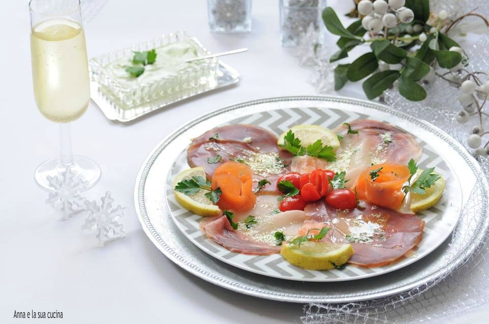 Trío de pescado ahumado con salsita verde