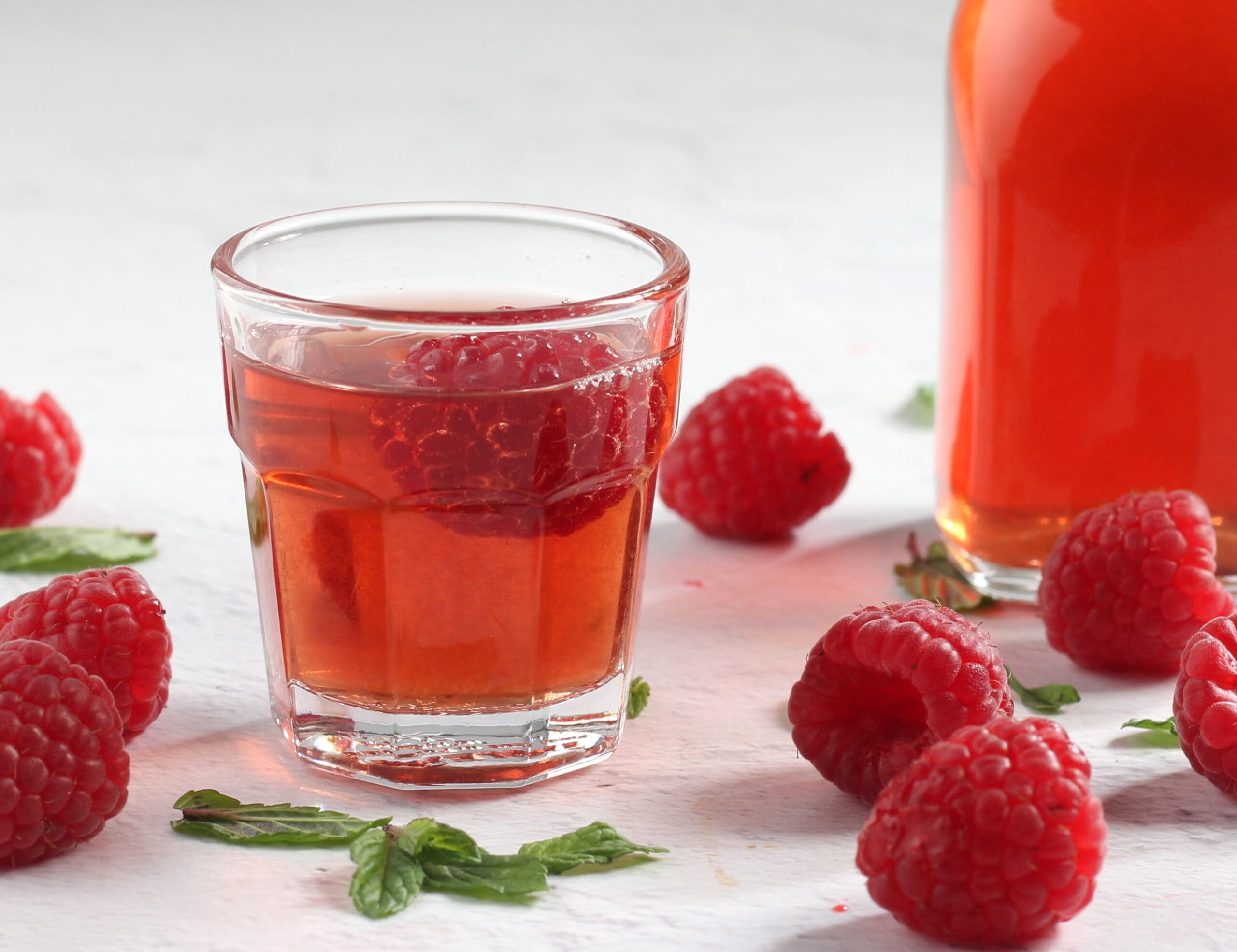 Vinagre de manzana con frambuesas