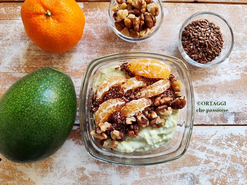 Aguacate y yogur – desayuno saludable