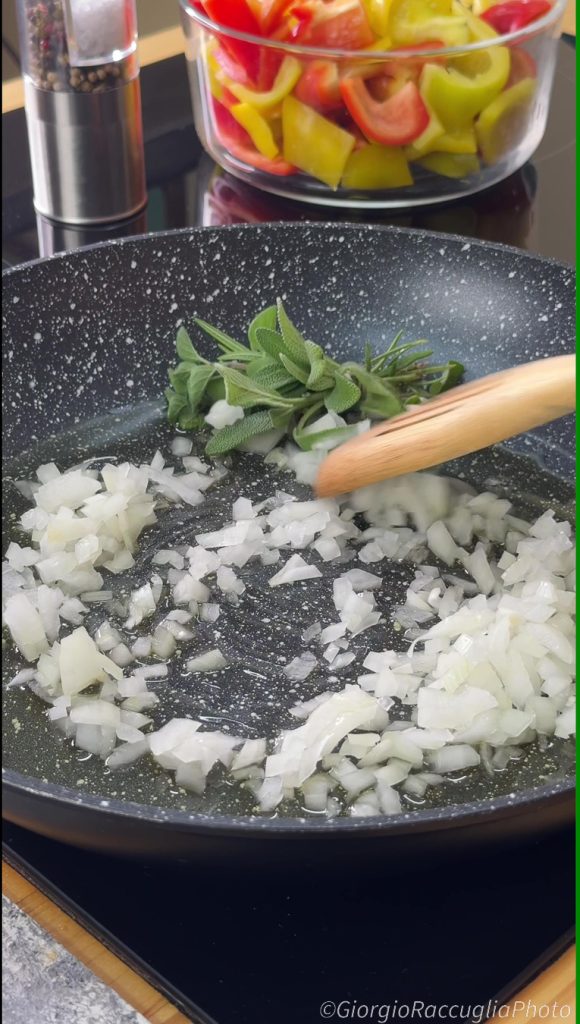 albóndigas de salchicha y pimientos