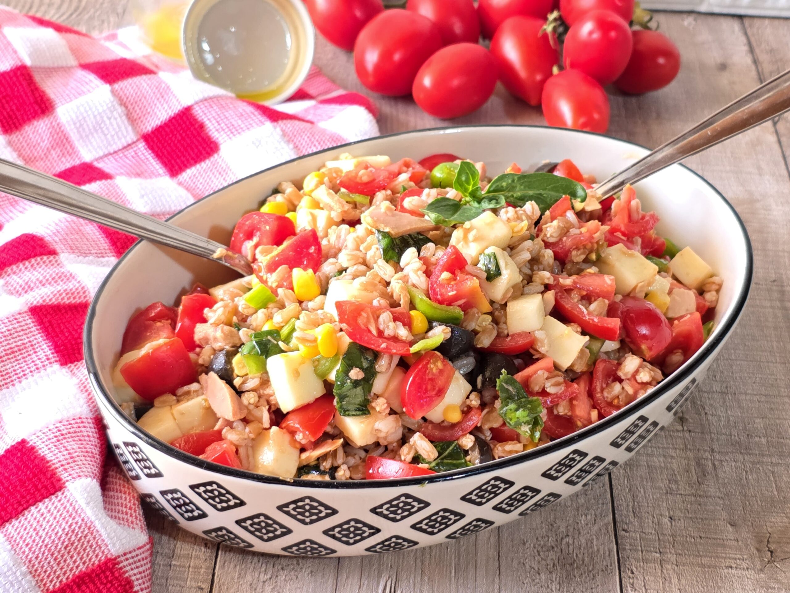 Ensalada de espelta de verano