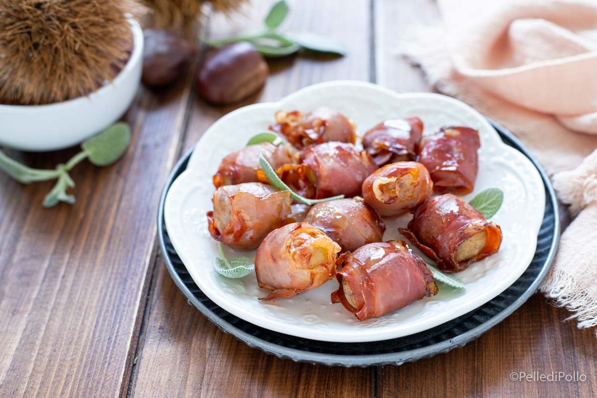 Bocaditos de castañas y speck