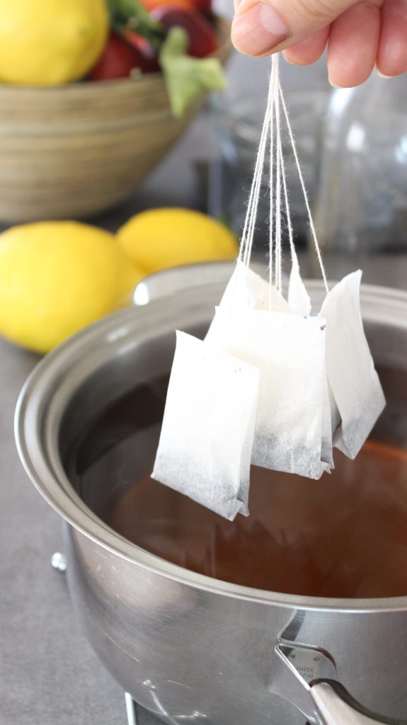 bolsitas de té negro listas para la infusión