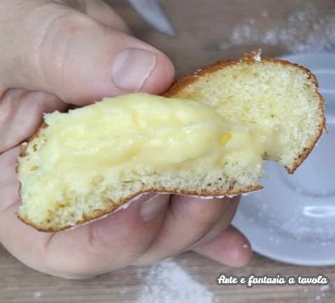 Bombolones con Crema Pastelera