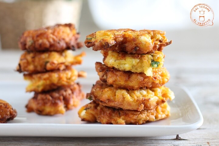 Buñuelos de zanahorias y feta