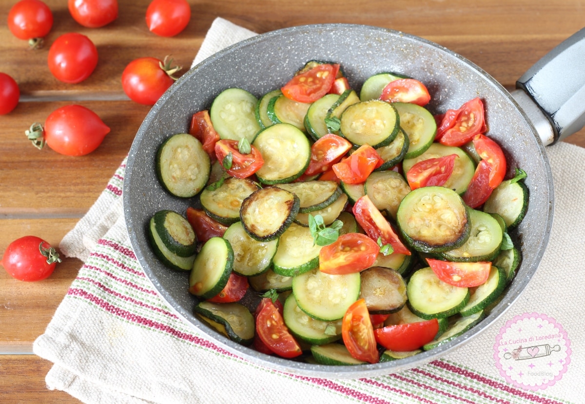 CALABACINES CON TOMATITOS EN SARTÉN los calabacines nunca han sido tan buenos