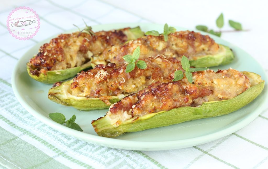 calabacines rellenos con salchicha
