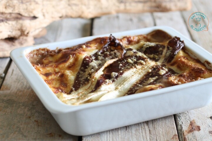 Canelones con radicchio y taleggio
