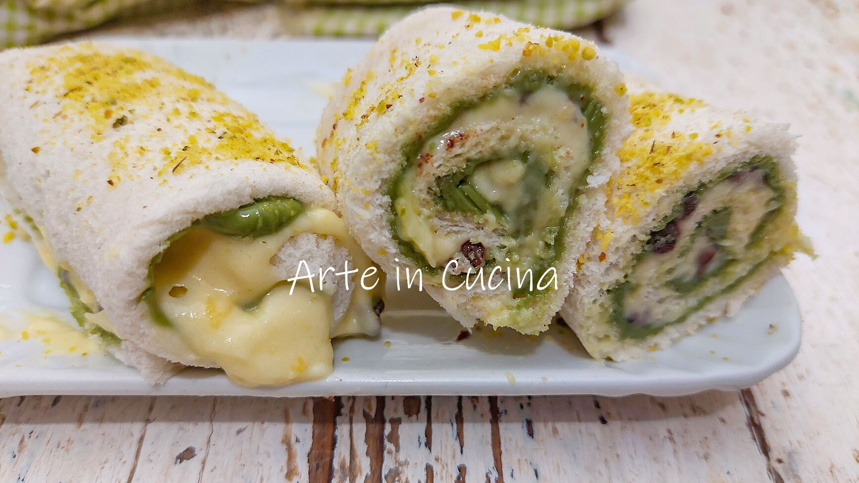 CANNOLI de PAN de MOLDE con crema pastelera