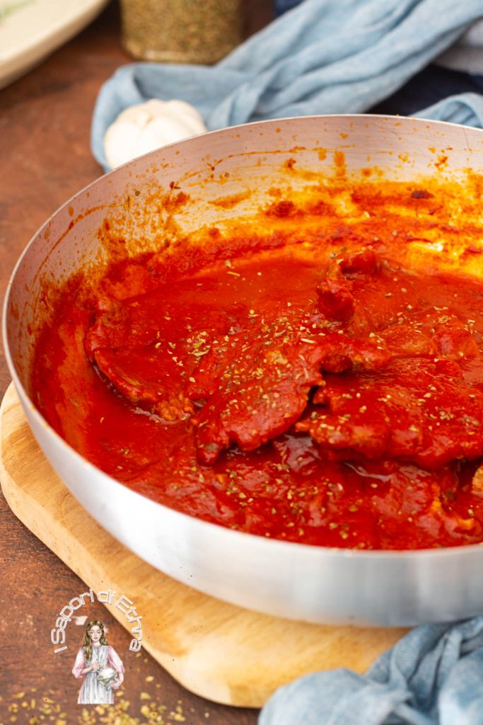 Carne a la pizzaiola como de tradición