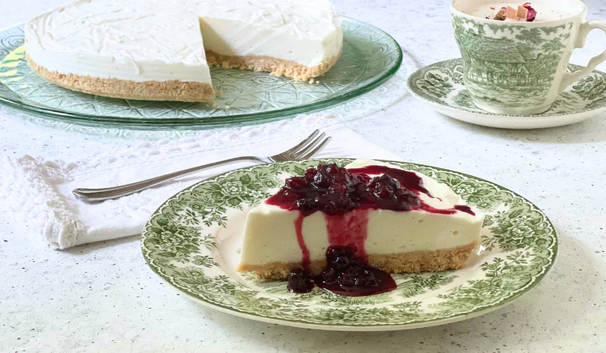Cheesecake con frutos del bosque y balsámico